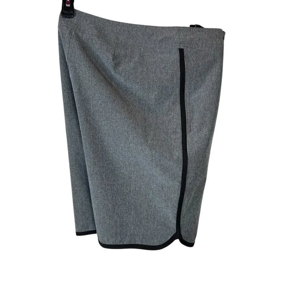 HOLLISTER Watersport Hybrid Shorts Swim Trunks in Gray and Black Men's 32 Waist